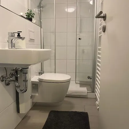 Sonniges Mit Balkon - In Ehrenfeld קלן