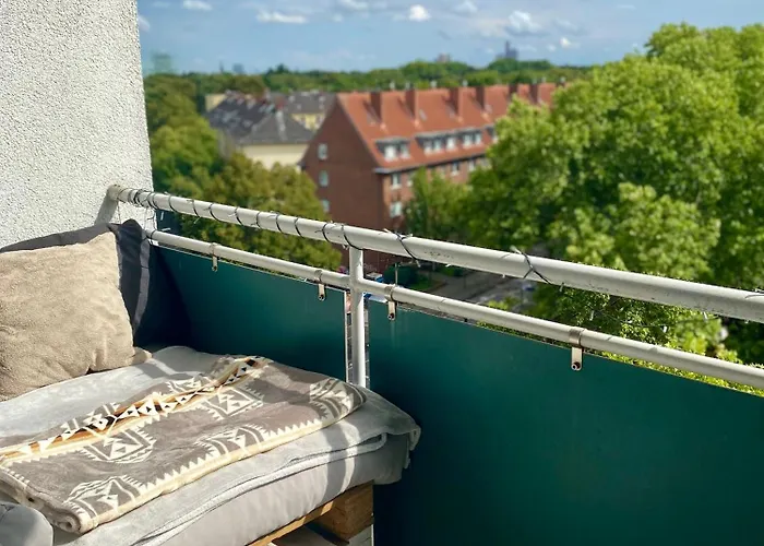Sonniges Mit Balkon - In Ehrenfeld * Κολωνία